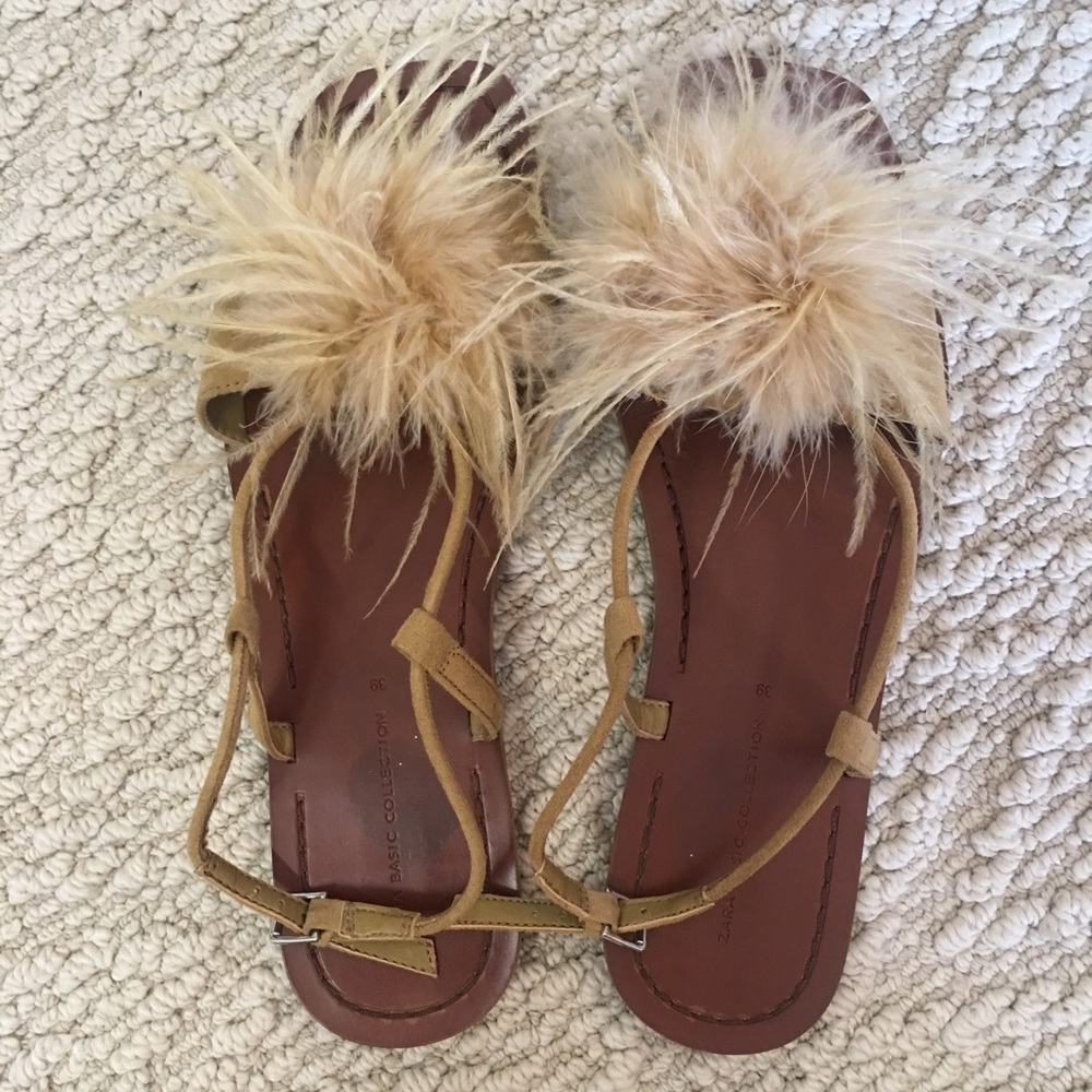 Cute feather sandals